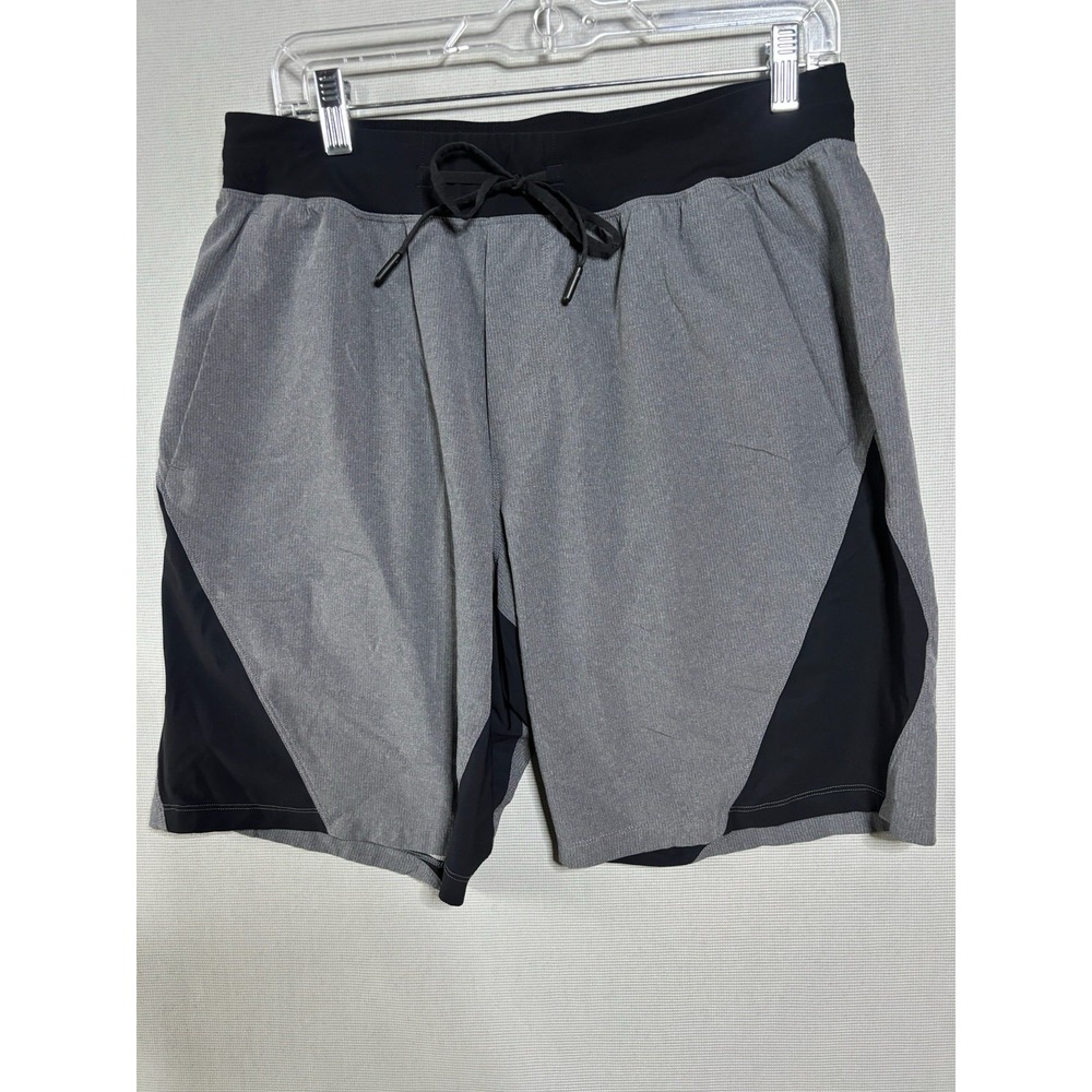 Lululemon Namaste At The Beach Shorts Men L Gray Black Lined Pockets Gym Swim